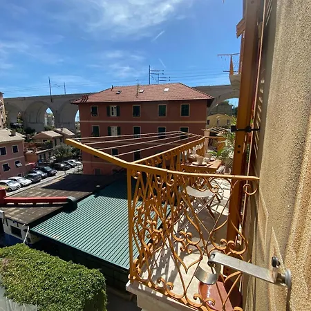 Atelier Joy - Downtown Two Steps From The Beaches Apartment Bogliasco